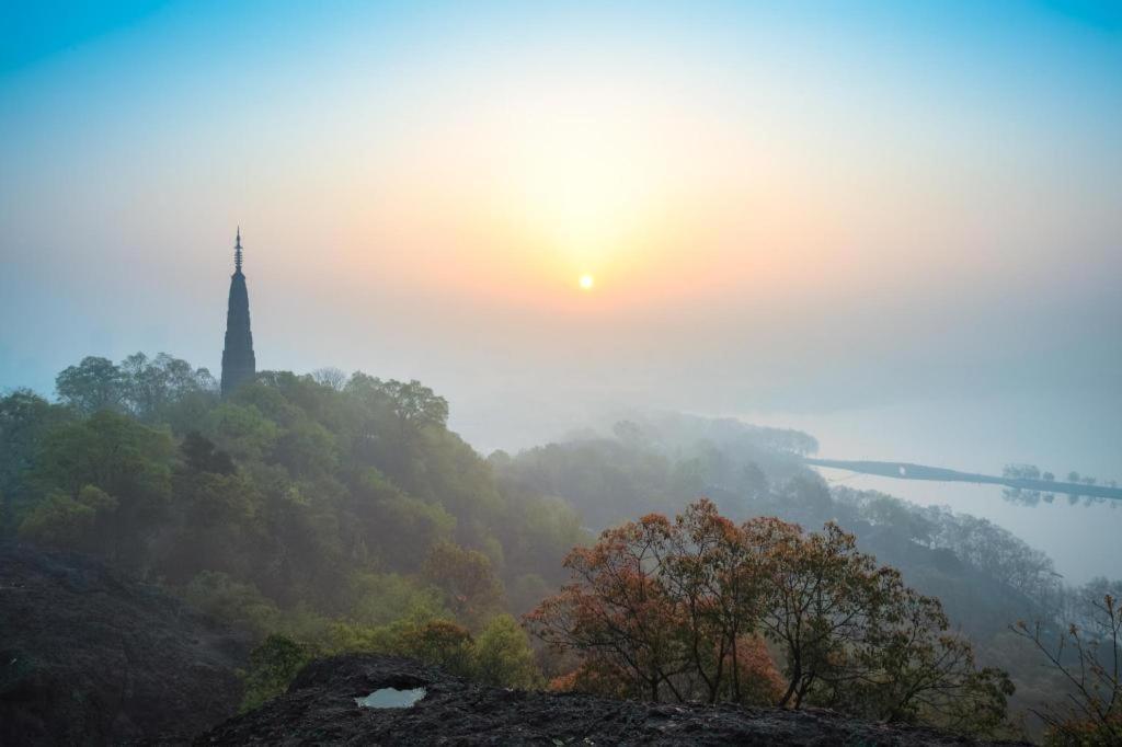 Huachen International Hotel Hangzhou Dış mekan fotoğraf